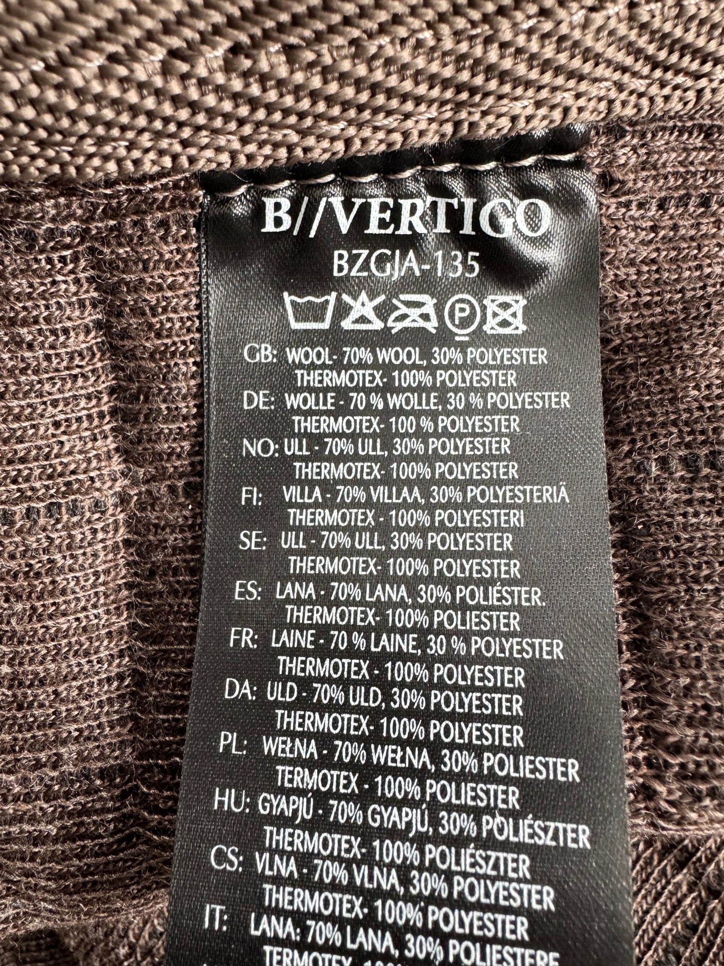B Vertigo Wool Cooler