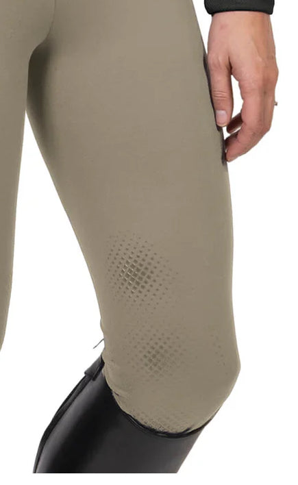 Ovation Knee Patch CLOSEOUT