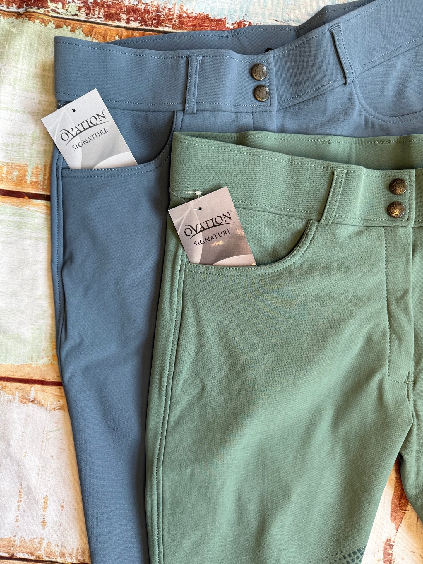 Ovation Bellissima Knee Grip