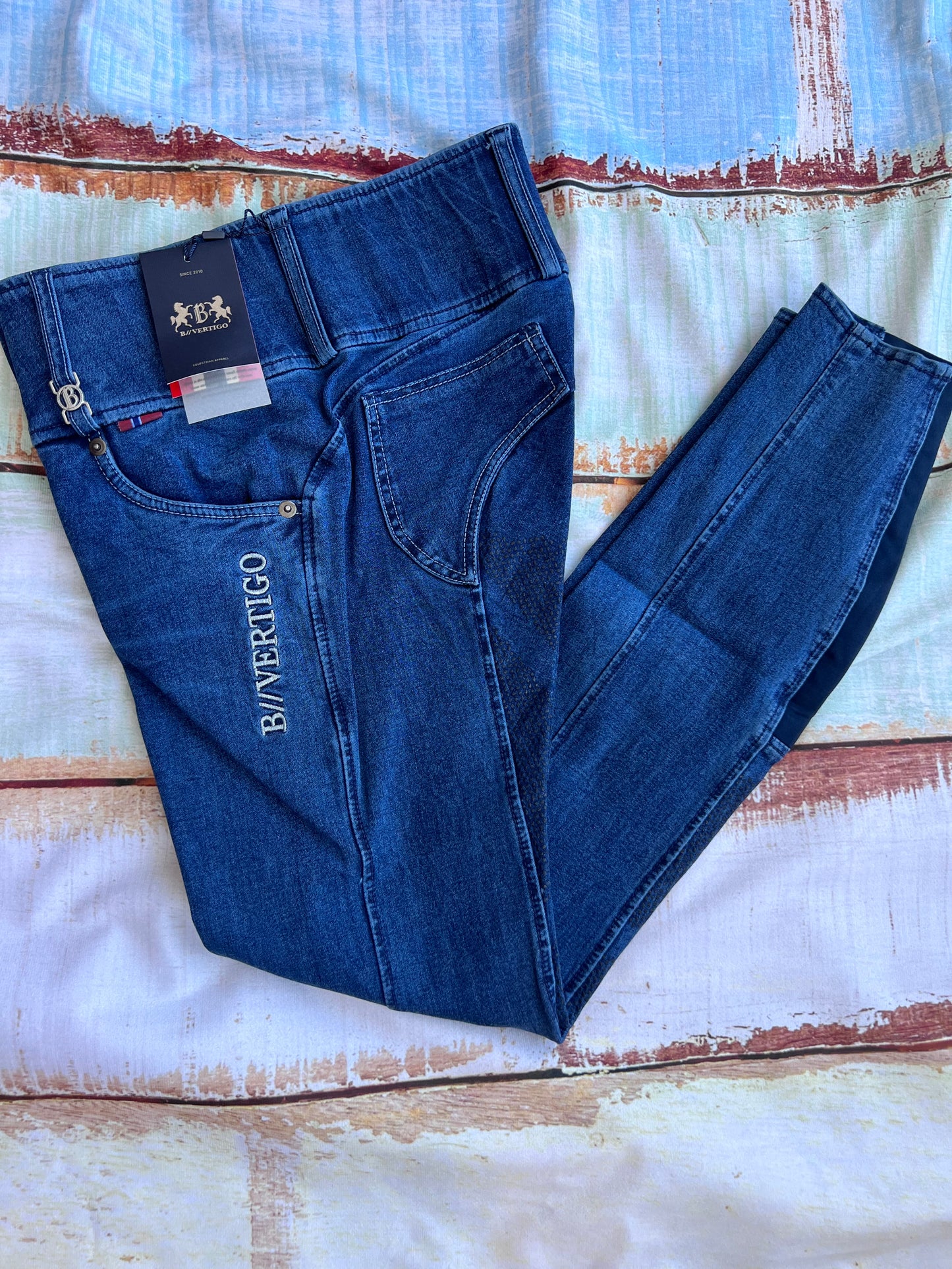 B. Vertigo Diane Denim